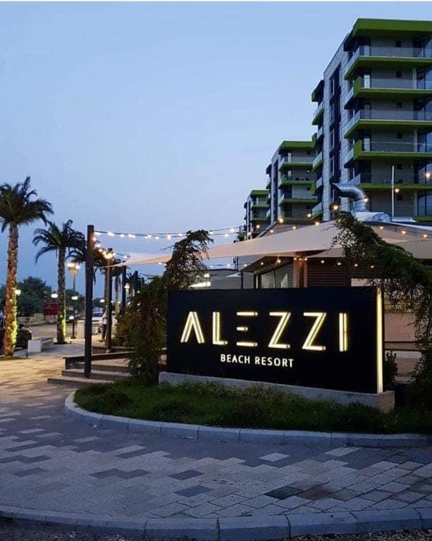 Alz Beach Apartments In Alezzi Beach Resort Năvodari Exteriör bild