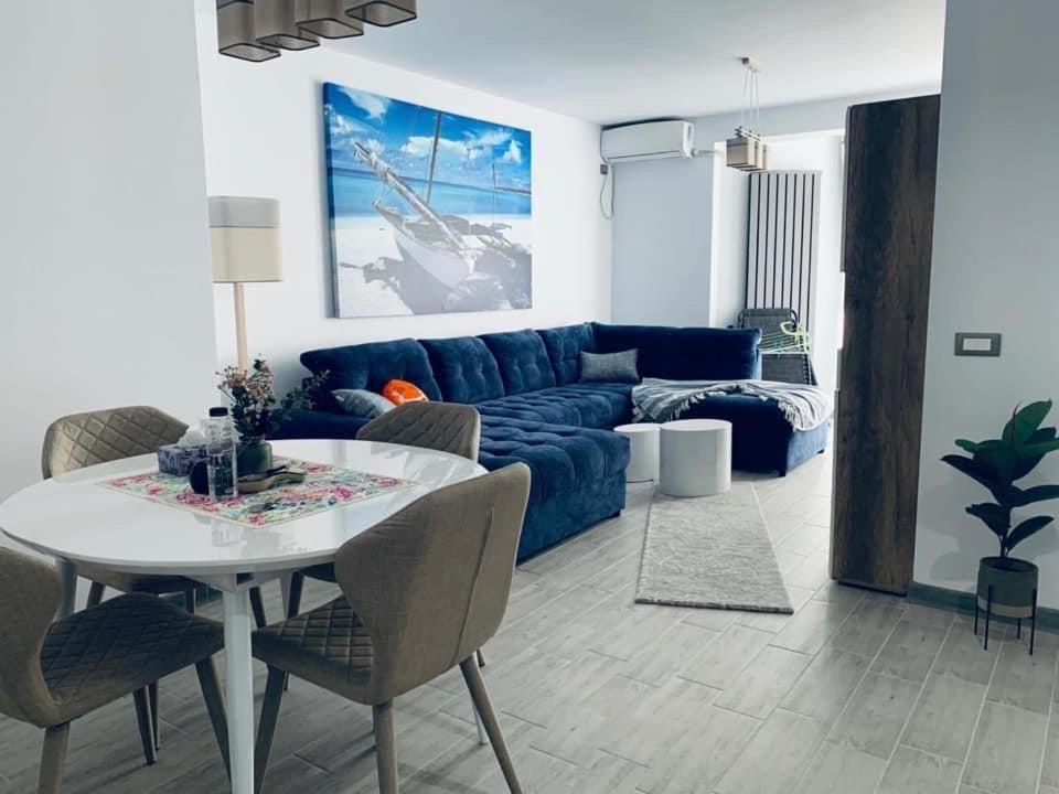 Alz Beach Apartments In Alezzi Beach Resort Năvodari Exteriör bild