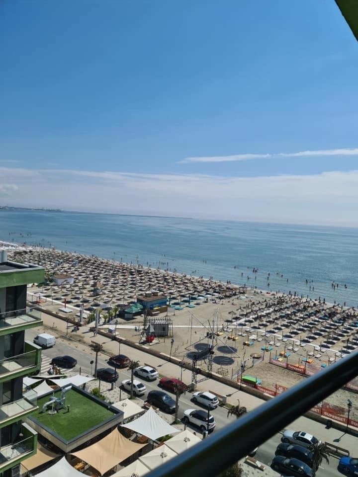 Alz Beach Apartments In Alezzi Beach Resort Năvodari Exteriör bild